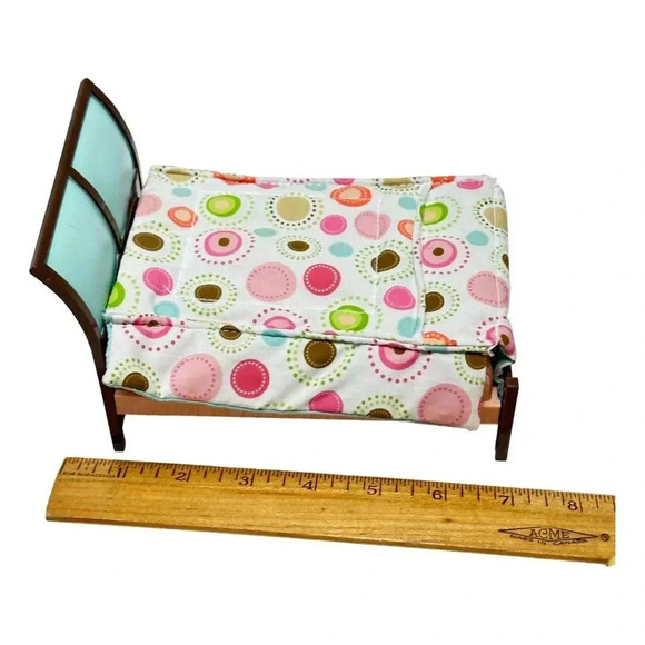 Fisher Price Loving Family Doll Furniture Lot 2 Parents Bed and Child Bed - Picture 12 of 16